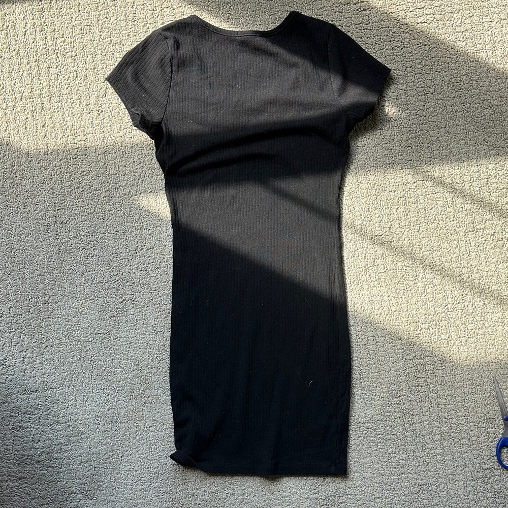 Bozzolo Black Ribbed Short Sleeve Top - Picture 4 of 4